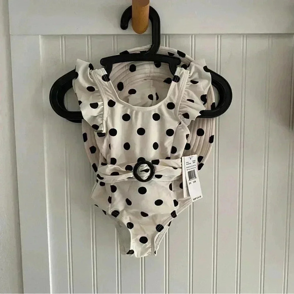 Jessica Simpson Black Dots One Piece BabyToddler Swimsuit w/Hat Set NWT UPF 50+